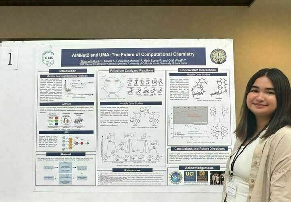 Elizabeth Bank standing in front of her research poster